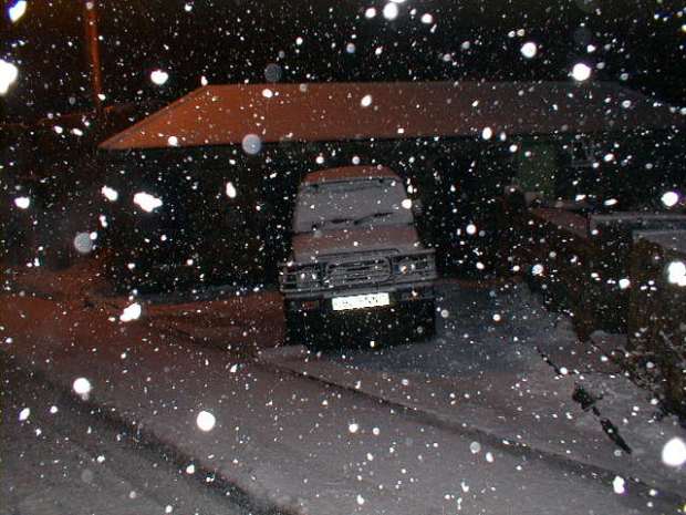 Jeep in snowy Cornwall 2000